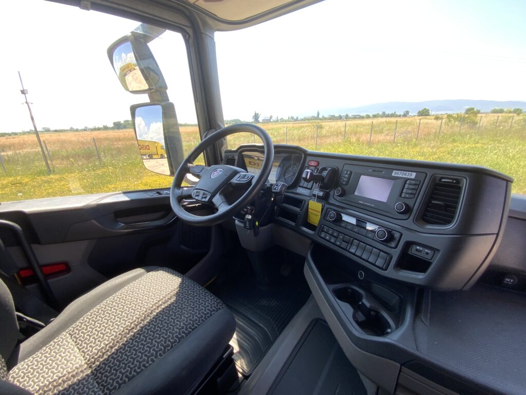 SCANIA R450_9